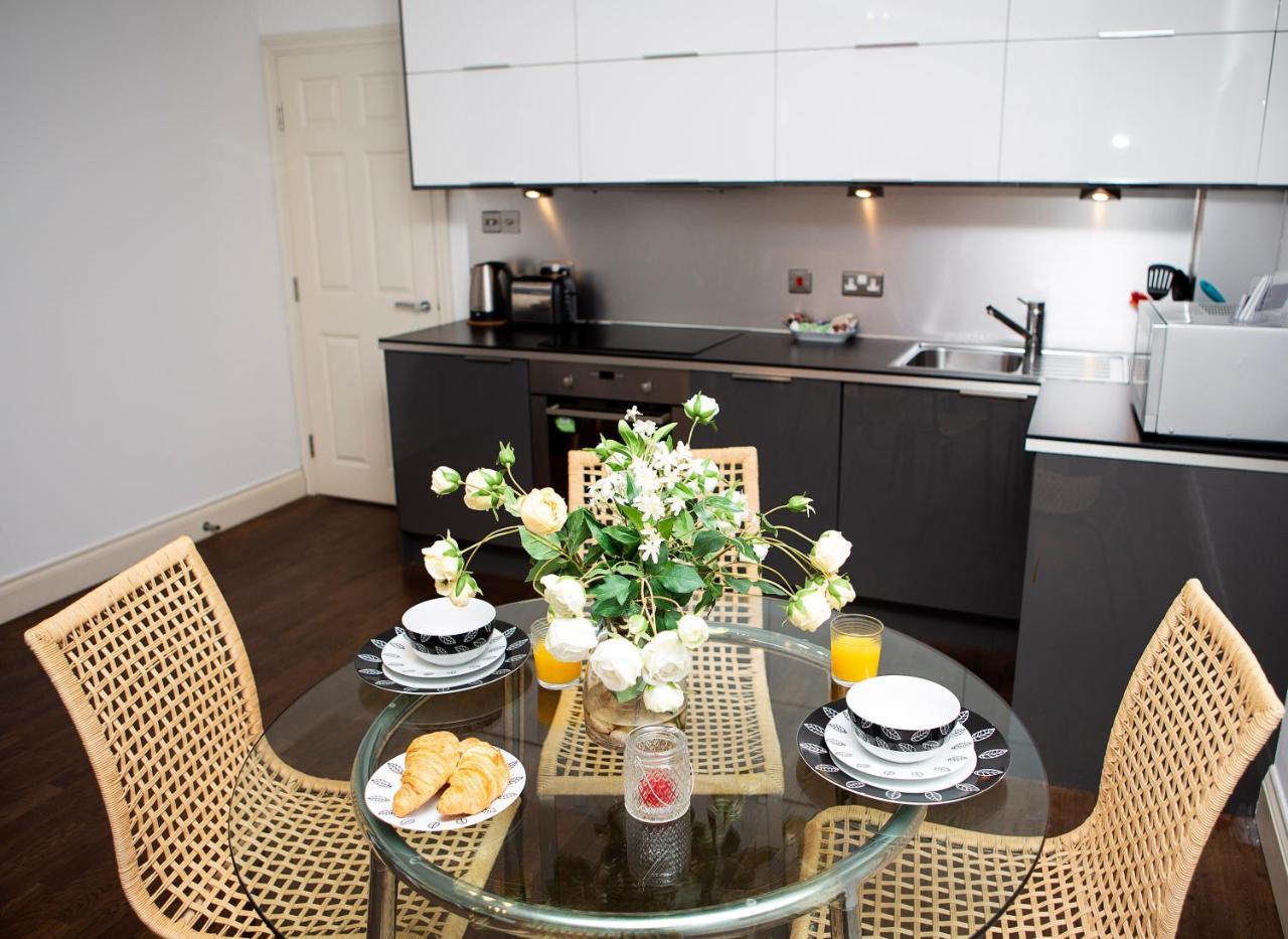 Apt 2, Trafalgar Square 2Nd Floor By Indigo Flats London Eksteriør bilde