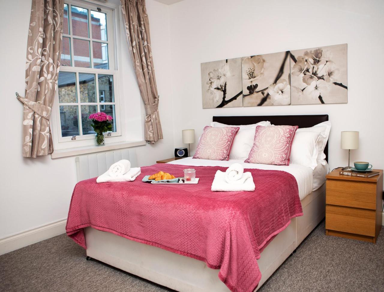 Apt 2, Trafalgar Square 2Nd Floor By Indigo Flats London Eksteriør bilde